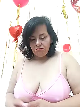 Snapshot of Natasha_milf__ chatting on 02.07.25 Natasha milf online show from 02.07.25