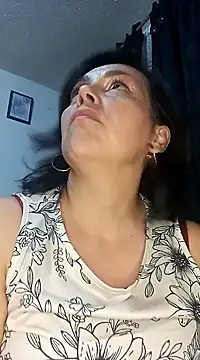 Snapshot of Natasha_milf__ chatting on 02.08.25 Natasha milf online show from 02.08.25