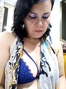 Snapshot of Natasha_milf__ chatting on 02.15.25 Natasha milf online show from 02.15.25