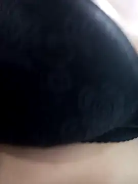 Snapshot of Natasha_milf__ chatting on 02.22.25 Natasha milf online show from 02.22.25