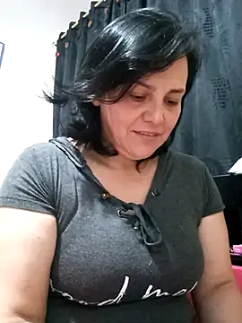 Snapshot of Natasha_milf__ chatting on 03.04.25 Natasha milf online show from 03.04.25