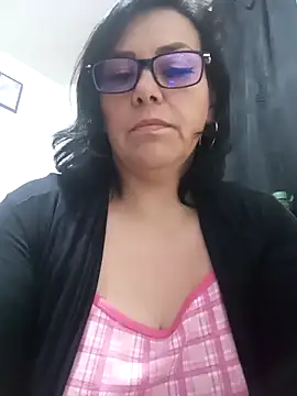 Snapshot of Natasha_milf__ chatting on 03.15.25 Natasha milf online show from 03.15.25