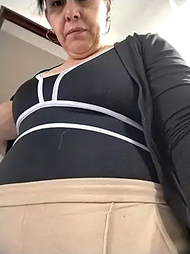 Snapshot of Natasha_milf__ chatting on 02.10.26 Natasha milf online show from 02.10.26