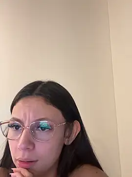 Bonniepark online show from 02.25.25