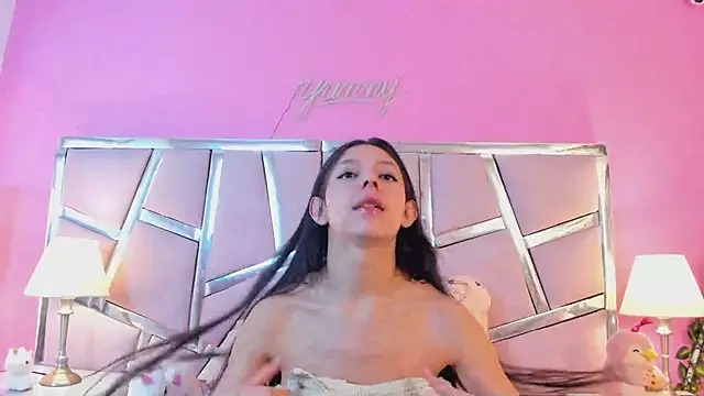 Bonniepark online show from 03.20.25