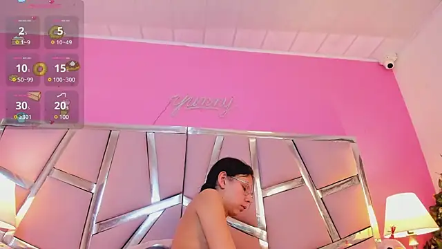 Bonniepark online show from 03.21.25