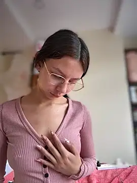 Bonniepark online show from 10.14.25