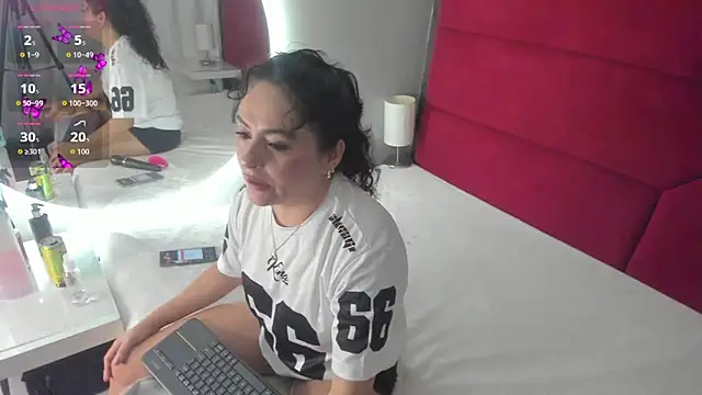 hanny milf online show from 02.08.26