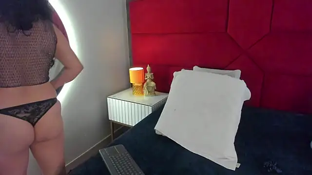 Snapshot of hanny_milf chatting on 04.23.26 hanny milf online show from 04.23.26