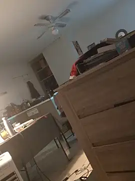 Mushroom83 online show from 02.04.26