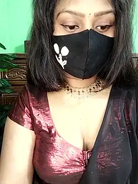 Idhika Paul online show from 01.12.26