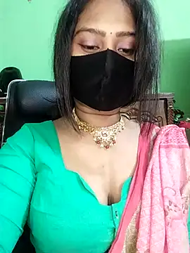 Snapshot of Idhika_Paul chatting on 02.07.26 Idhika Paul online show from 02.07.26