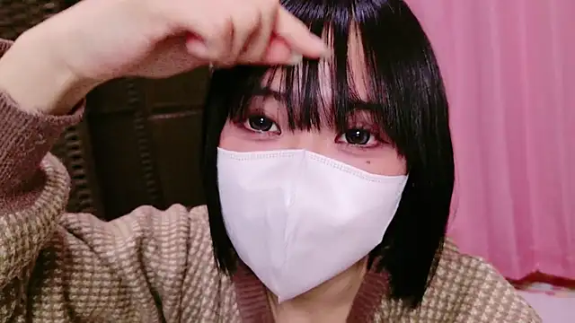 Snapshot of Nonchan_ chatting on 02.04.25 Nonchan online show from 02.04.25