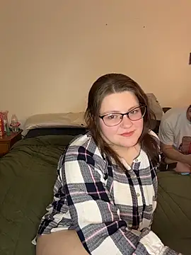 Snapshot of sexybee124 chatting on 04.10.26 sexybee124 online show from 04.10.26