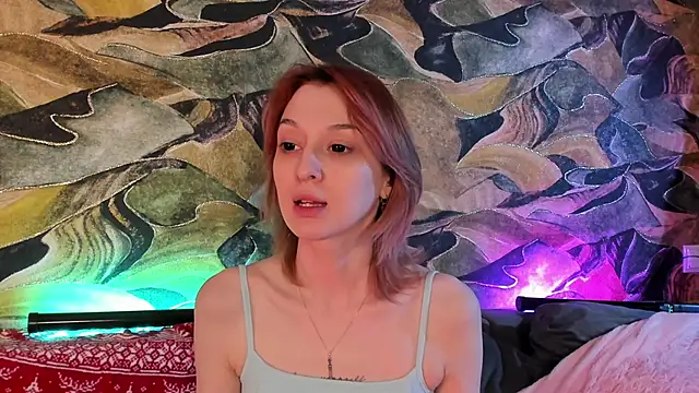 CrystalRey online show from 12.22.24