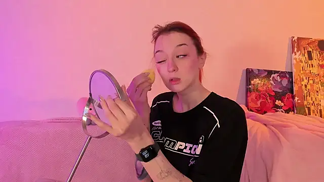 CrystalRey online show from 02.13.25