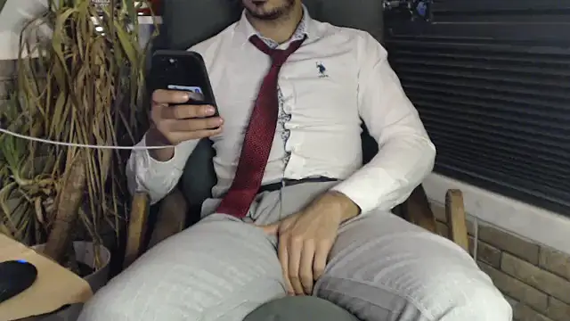 Naughtb0y online show from 02.25.25