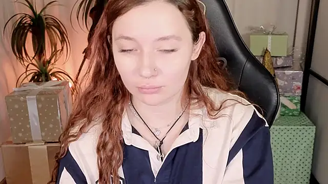 carolina elf online show from 12.25.24