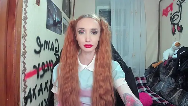 Roxy Silver online show from 02.24.25