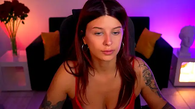 Snapshot of NicoleMun chatting on 09.15.25 NicoleMun online show from 09.15.25