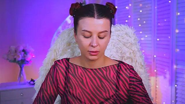 NicoleMun online show from 02.28.26