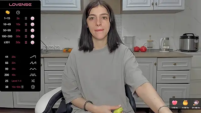 Snapshot of broosnica1 chatting on 12.19.24 broosnica1 online show from 12.19.24