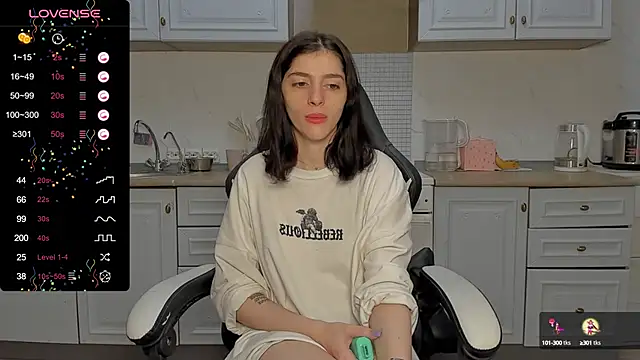 Snapshot of broosnica1 chatting on 02.05.25 broosnica1 online show from 02.05.25