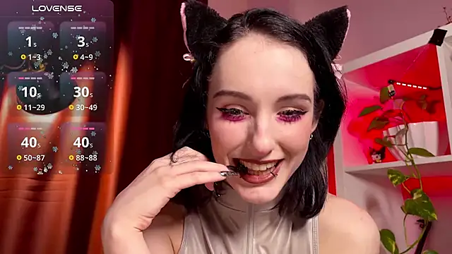 Snapshot of Alice_Succuby chatting on 02.03.25 Alice Succuby online show from 02.03.25