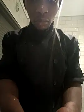 Snapshot of Kennedy89 chatting on 09.23.25 Kennedy89 online show from 09.23.25