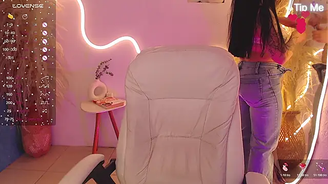 ViolettaHotLatin  online show from 04.08.26