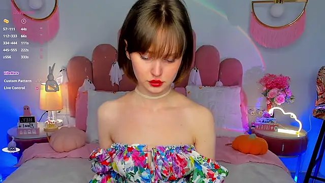 MaryLew online show from 10.31.25