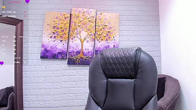 Snapshot of _AlejaCruz_ chatting on 05.12.26 AlejaCruz online show from 05.12.26