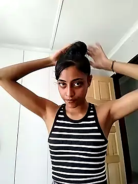 cleopatra-phaedra online show from 12.21.24