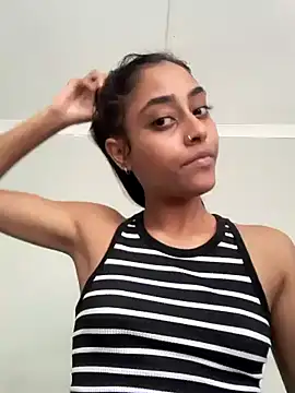 cleopatra-phaedra online show from 02.25.25