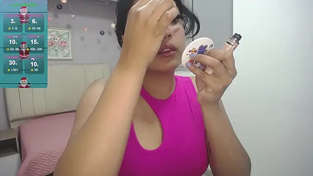 Snapshot of ema_saenz chatting on 12.16.24 ema saenz online show from 12.16.24