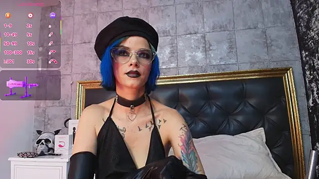  Hanna white  online show from 02.01.25