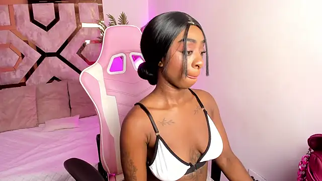 Snapshot of Anny_osorio chatting on 03.05.25 Anny osorio online show from 03.05.25