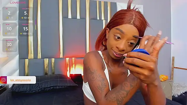 Snapshot of Anny_osorio chatting on 09.29.25 Anny osorio online show from 09.29.25