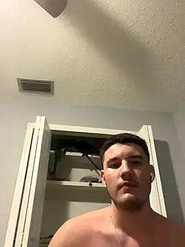 Snapshot of Shaded24 chatting on 10.31.25 Shaded24 online show from 10.31.25