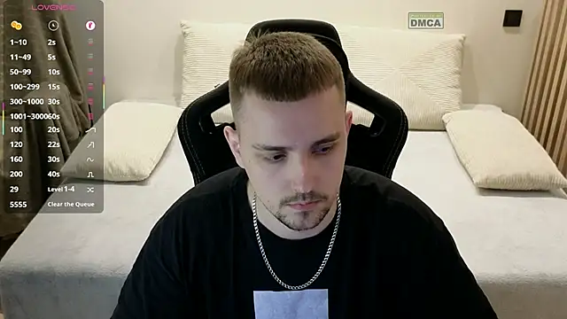 Larstar01 online show from 04.09.26