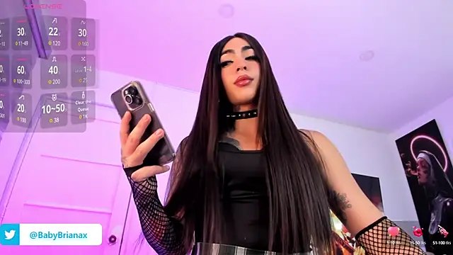 Snapshot of babybriexxx chatting on 02.12.25 babybriexxx online show from 02.12.25