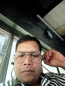 DeepakXxxR86 online show from 03.30.26