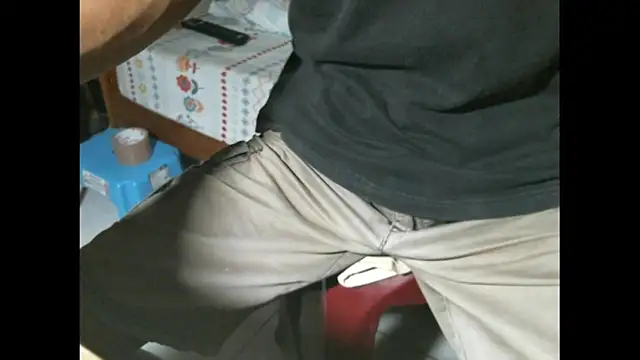 Snapshot of triangle0623 chatting on 06.12.26 triangle0623 online show from 06.12.26