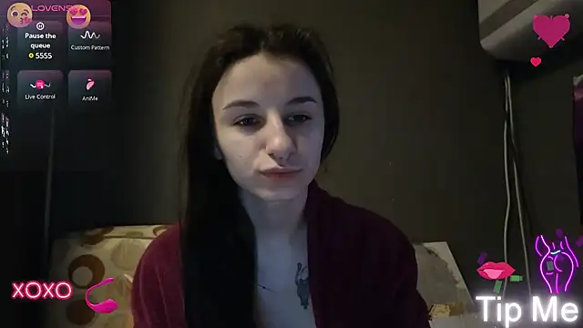 Snapshot of _Nika_Kik chatting on 01.29.25  Nika Kik online show from 01.29.25
