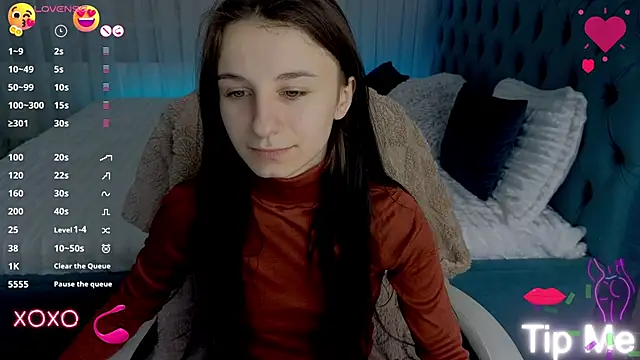 Snapshot of _Nika_Kik chatting on 02.01.25  Nika Kik online show from 02.01.25