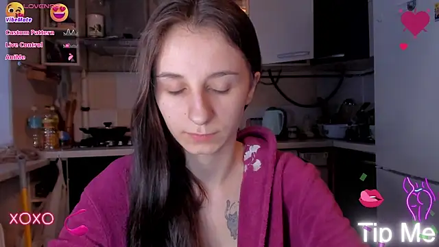 Snapshot of _Nika_Kik chatting on 03.05.25  Nika Kik online show from 03.05.25