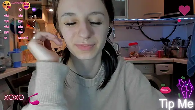 Snapshot of _Nika_Kik chatting on 03.11.25  Nika Kik online show from 03.11.25