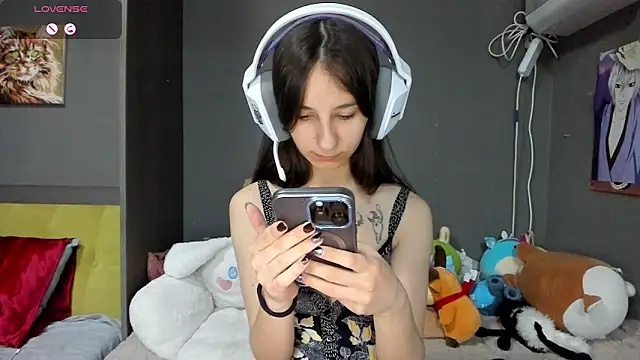  Nika Kik online show from 03.28.26