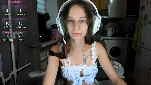 Snapshot of _Nika_Kik chatting on 07.09.26 Nika Kik online show from 07.09.26