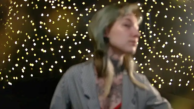 Snapshot of Littlespacemouse chatting on 02.08.26 Littlespacemouse online show from 02.08.26